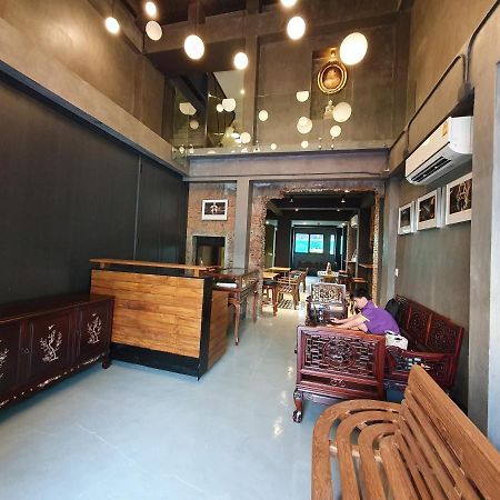 Baan Wualamphong บ้านวัวลำพอง Bangkok Dış mekan fotoğraf